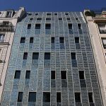 Le première façade entièrement composée de panneaux solaires à Paris