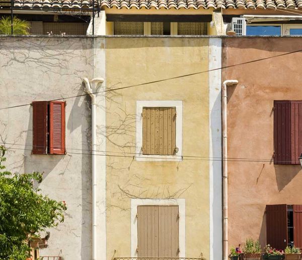 Alsace, Bretagne, Nord et Provence : les couleurs des maisons aux 4 coins de la France