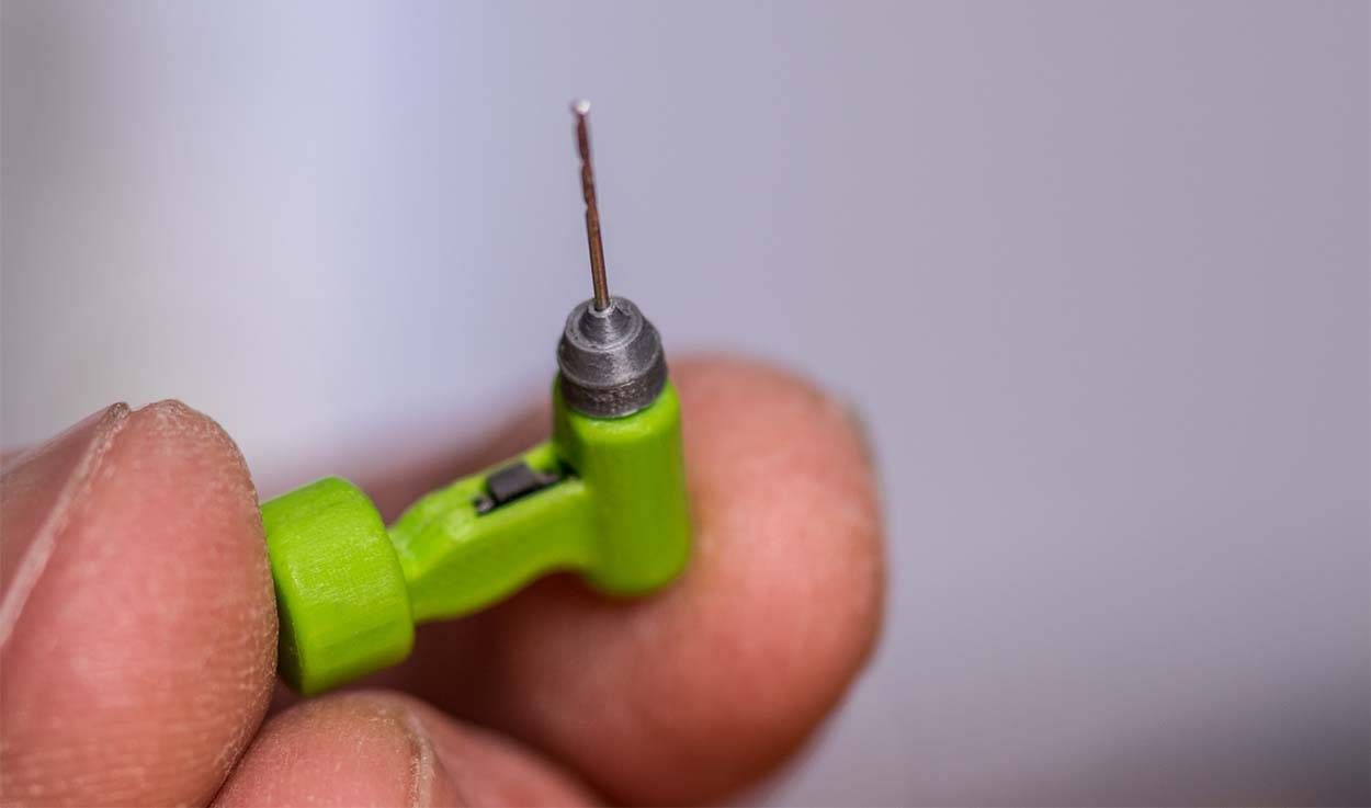 Perceuse, scie circulaire... Découvrez les outils les plus petits au monde, qui fonctionnent !