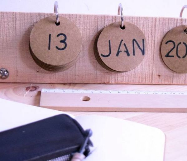 DIY : Fabriquez un calendrier perpétuel en cagette