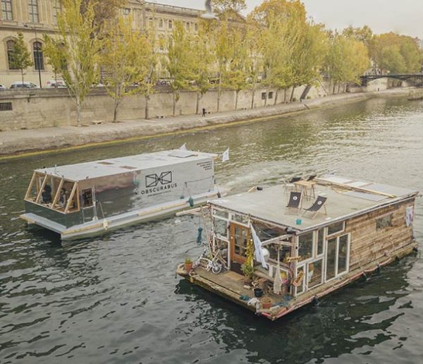 Rencontre : Ces artistes ont construit deux bateaux atypiques pour faire le tour de l'Europe