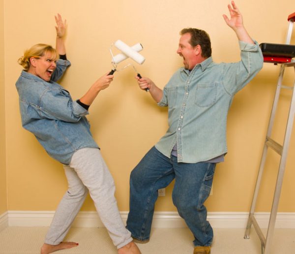 Couple et travaux : comment éviter la crise quand on rénove une maison à deux ?