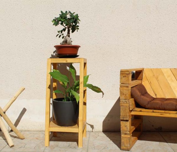 Tuto : Fabriquez un joli support en bois pour mettre en valeur vos plantes