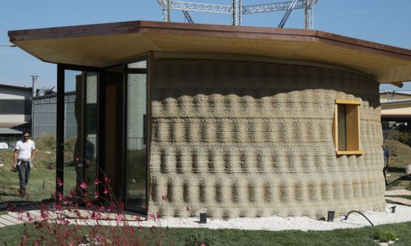 Cette maison écolo en paille est imprimée en 3D et ne coûte que 900 euros !