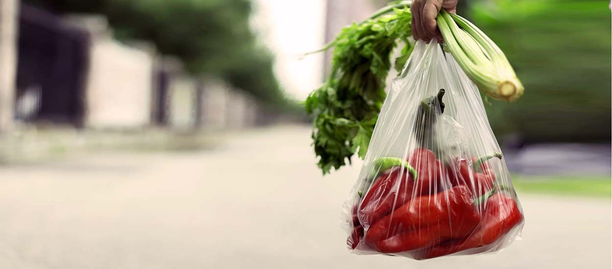 Les sacs biodégradables ne sont pas du tout aussi écolos que vous le pensez