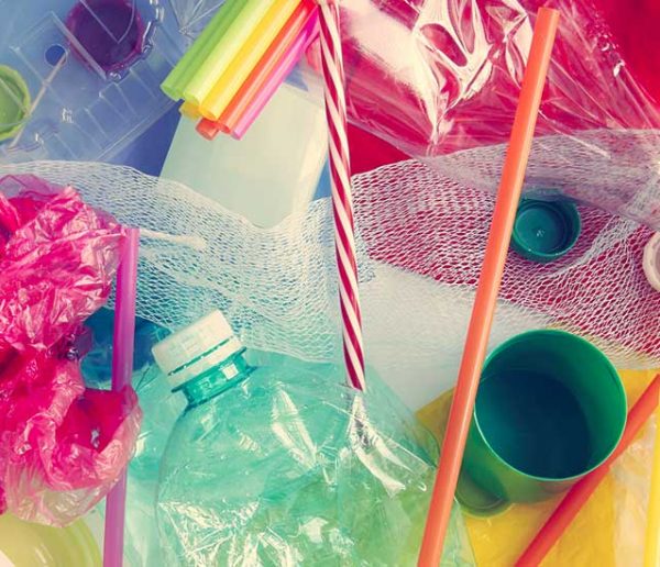 Voici tous les objets en plastique que vous ne pourrez plus acheter en 2021