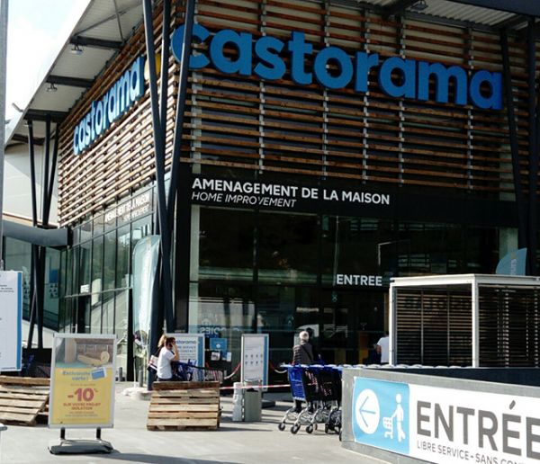Certains magasins Castorama rouvrent en libre-service sans contact