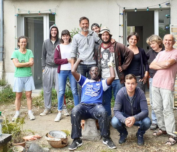À Rennes, cette association rénove les logements vides pour loger les personnes sans-abri
